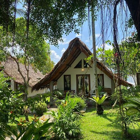 Villa Paradise Bukit Lawang Luaran gambar