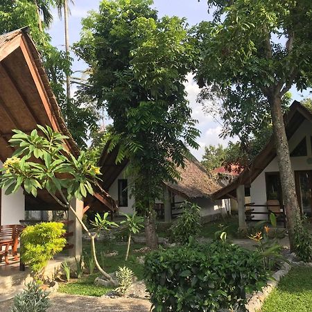 Villa Paradise Bukit Lawang Luaran gambar